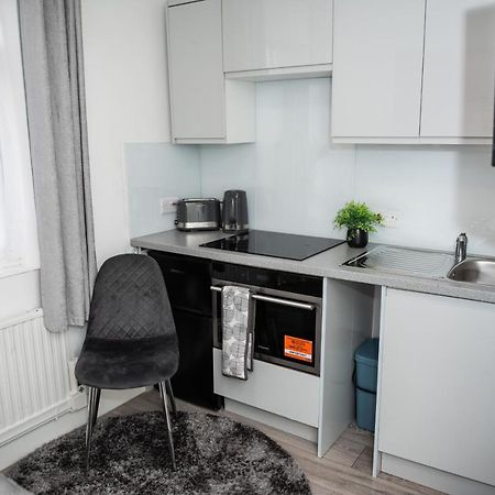 Small But Cozy Studio, Great Tube Connection London Exterior foto