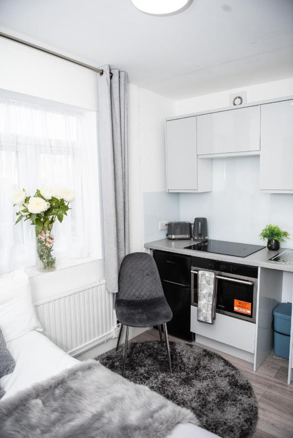 Small But Cozy Studio, Great Tube Connection London Exterior foto